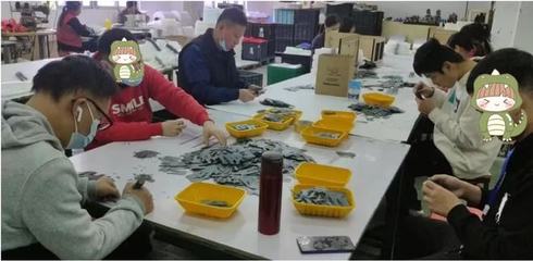 在深圳,她們幫150名中重度自閉癥孩子艱難求職